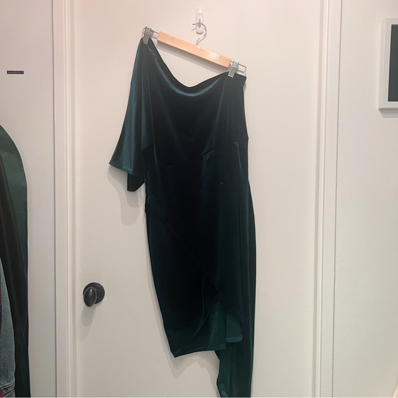 Asymmetric Velvet Wrap Midi Dress - Picture 3 of 4